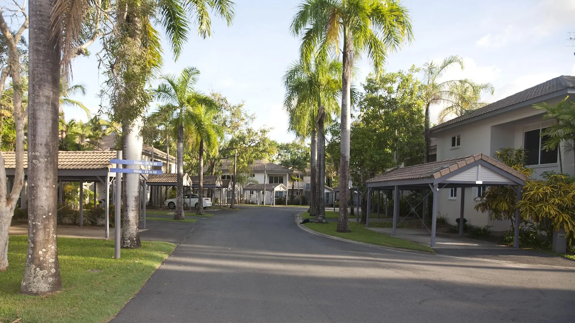 Reef Resort Villas Port Douglas 3*,