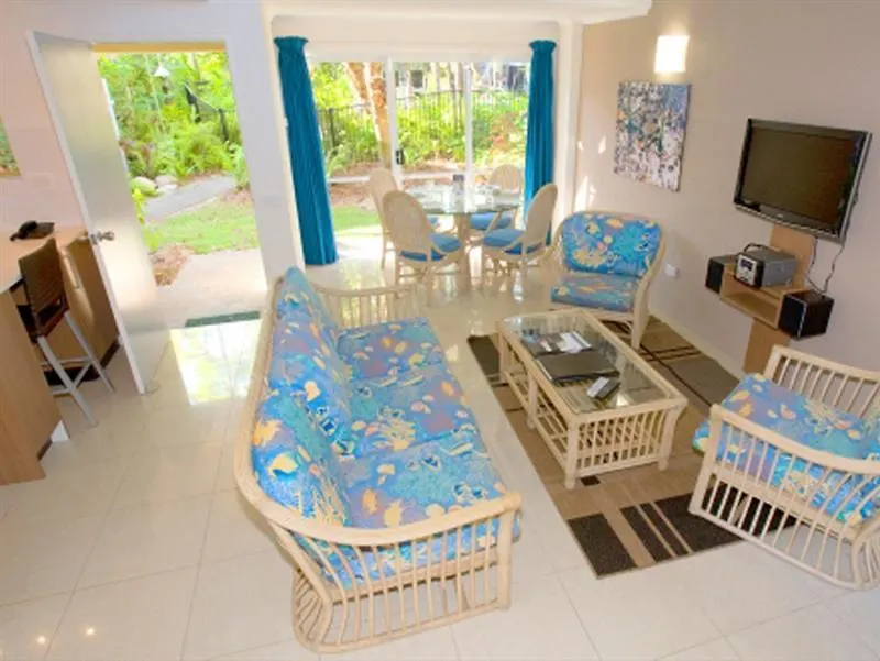 ***  Reef Resort Villas Port Douglas Australia